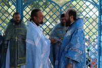 74-В десятую годовщину возобновления паломничества архиепископ Амфилохий возглавил служение Божественной Литургии на Святом ключе близ Семипалатинска