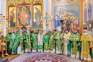 Архиепископ Усть-Каменогорский и Семипалатинский Амфилохий принял участие в духовных торжествах по случаю празднования 25-летия со дня обретения мощей преподобного Севастиана Карагандинского