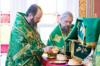 1-Архиепископ Усть-Каменогорский и Семипалатинский Амфилохий принял участие в духовных торжествах по случаю празднования 25-летия со дня обретения мощей преподобного Севастиана Карагандинского