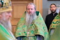 12-Архиепископ Усть-Каменогорский и Семипалатинский Амфилохий принял участие в духовных торжествах по случаю празднования 25-летия со дня обретения мощей преподобного Севастиана Карагандинского