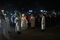 9-Празднование Воскресения Христова в главном храме Рудного Алтая