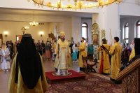 9-Служение архиепископа Амфилохия  в Неделю 6-ю по Пятидесятнице