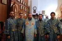 1-В день празднования Иверской иконы Божией Матери в Андреевском кафедральном соборе молитвенно отметили 10-летие учреждения  Усть-Каменогорской и Семипалатинской епархии