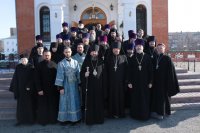 17-В день празднования Иверской иконы Божией Матери в Андреевском кафедральном соборе молитвенно отметили 10-летие учреждения  Усть-Каменогорской и Семипалатинской епархии