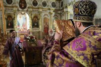 22-Архипастырский визит в Семипалатинск. Божественная Литургия Преждеосвященных Даров в Воскресенском кафедральном соборе.