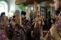 23-Архипастырский визит в Семипалатинск. Божественная Литургия Преждеосвященных Даров в Воскресенском кафедральном соборе.