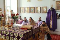 30-Архипастырский визит в Семипалатинск. Божественная Литургия Преждеосвященных Даров в Воскресенском кафедральном соборе.
