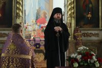 45-Архипастырский визит в Семипалатинск. Божественная Литургия Преждеосвященных Даров в Воскресенском кафедральном соборе.
