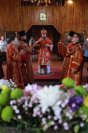 8-Божественная Литургия в Покровском храме Усть-Каменогорска в Светлый Понедельник