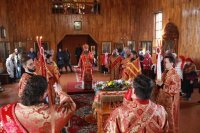 29-Божественная Литургия в Покровском храме Усть-Каменогорска в Светлый Понедельник