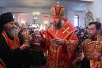 13-В Андреевском кафедральном соборе совершена Пасхальная вечерня