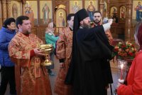 55-В Андреевском кафедральном соборе совершена Пасхальная вечерня