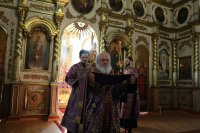 20-Епископ Амфилохий возглавил богослужения поминальной субботы в главном храме Семипалатинска