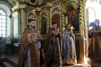 32-Епископ Амфилохий возглавил богослужения поминальной субботы в главном храме Семипалатинска