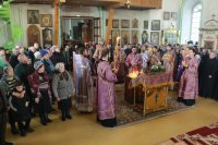 49-Епископ Амфилохий возглавил богослужения поминальной субботы в главном храме Семипалатинска