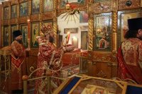 8-Служение епископа Амфилохия во вторник Светлой седмицы