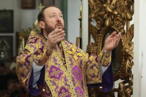 Служение епископа Амфилохия в Неделю Крестопоклонную