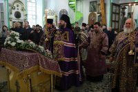 10-Служение епископа Амфилохия в Неделю Крестопоклонную