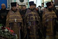 13-Служение епископа Амфилохия в Неделю Крестопоклонную