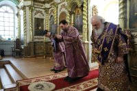 22-Служение епископа Амфилохия в Неделю Крестопоклонную