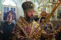 26-Служение епископа Амфилохия в Неделю Крестопоклонную