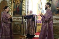 36-Служение епископа Амфилохия в Неделю Крестопоклонную
