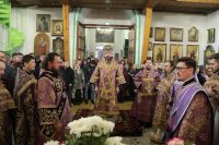 68-Служение епископа Амфилохия в Неделю Крестопоклонную