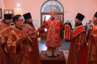 8-Божественная Литургия пасхальным чином в храме священномученика Зиновия Согринского