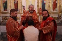 26-Божественная Литургия пасхальным чином в храме священномученика Зиновия Согринского