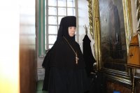 27-В день Воздвижения Креста Господня архиепископ Амфилохий совершил Божественную Литургию в соборе в честь Воскресения Христова