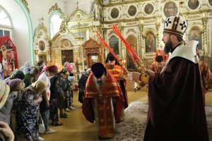 В Неделю о слепом архиепископ Амфилохий возглавил богослужения в Воскресенском кафедральном соборе города Семипалатинска