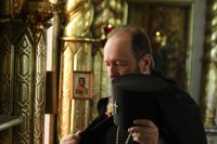 5-В Неделю о слепом архиепископ Амфилохий возглавил богослужения в Воскресенском кафедральном соборе города Семипалатинска