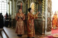 38-В Неделю о слепом архиепископ Амфилохий возглавил богослужения в Воскресенском кафедральном соборе города Семипалатинска