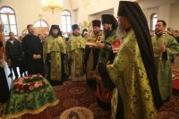 16-Православные христиане Усть-Каменогорска встретили мощи преподобного Сергия Радонежского