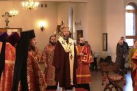 2-В день празднования памяти святых мучениц Веры, Надежды, Любови и матери их Софии архиепископ Амфилохий возглавил служение Божественной Литургии в главном храме епархии