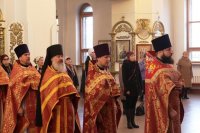 3-В день празднования памяти святых мучениц Веры, Надежды, Любови и матери их Софии архиепископ Амфилохий возглавил служение Божественной Литургии в главном храме епархии
