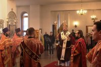 10-В день празднования памяти святых мучениц Веры, Надежды, Любови и матери их Софии архиепископ Амфилохий возглавил служение Божественной Литургии в главном храме епархии