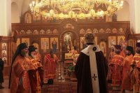 13-В день празднования памяти святых мучениц Веры, Надежды, Любови и матери их Софии архиепископ Амфилохий возглавил служение Божественной Литургии в главном храме епархии