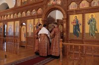 29-В день празднования памяти святых мучениц Веры, Надежды, Любови и матери их Софии архиепископ Амфилохий возглавил служение Божественной Литургии в главном храме епархии