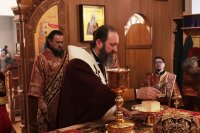 37-В день празднования памяти святых мучениц Веры, Надежды, Любови и матери их Софии архиепископ Амфилохий возглавил служение Божественной Литургии в главном храме епархии