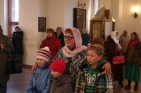 39-В день празднования памяти святых мучениц Веры, Надежды, Любови и матери их Софии архиепископ Амфилохий возглавил служение Божественной Литургии в главном храме епархии