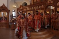 43-В день празднования памяти святых мучениц Веры, Надежды, Любови и матери их Софии архиепископ Амфилохий возглавил служение Божественной Литургии в главном храме епархии