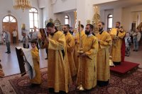21-В воскресный день архиепископ Амфилохий совершил Божественную Литургию в Андреевском кафедральном соборе 