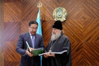 10-Состоялась встреча Главы Православной Церкви Казахстана и Управляющего Усть-Каменогорской и Семипалатинской епархией с акимом Абайской области Н.Т. Уранхаевым