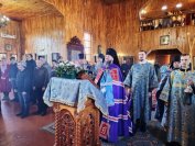 2-В субботу пятой седмицы Великого поста архиепископ Амфилохий совершил Божественную Литургию в Покровском соборе города Усть-Каменогорска 