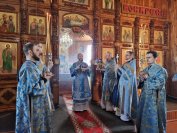 14-В субботу пятой седмицы Великого поста архиепископ Амфилохий совершил Божественную Литургию в Покровском соборе города Усть-Каменогорска 