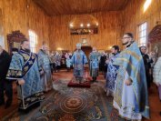 33-В субботу пятой седмицы Великого поста архиепископ Амфилохий совершил Божественную Литургию в Покровском соборе города Усть-Каменогорска 