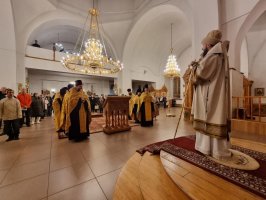 Новогодний молебен в главном храме Восточного Казахстана