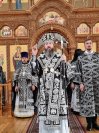 2-Архиепископ Амфилохий совершил первую Литургию Преждеосвященных Даров в наступившей Святой Четыредесятнице