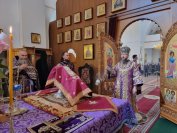 20-В пятое воскресение Святой Четыредесятницы архиепископ Амфилохий возглавил служение Божественной Литургии в главном храме Восточного Казахстана
